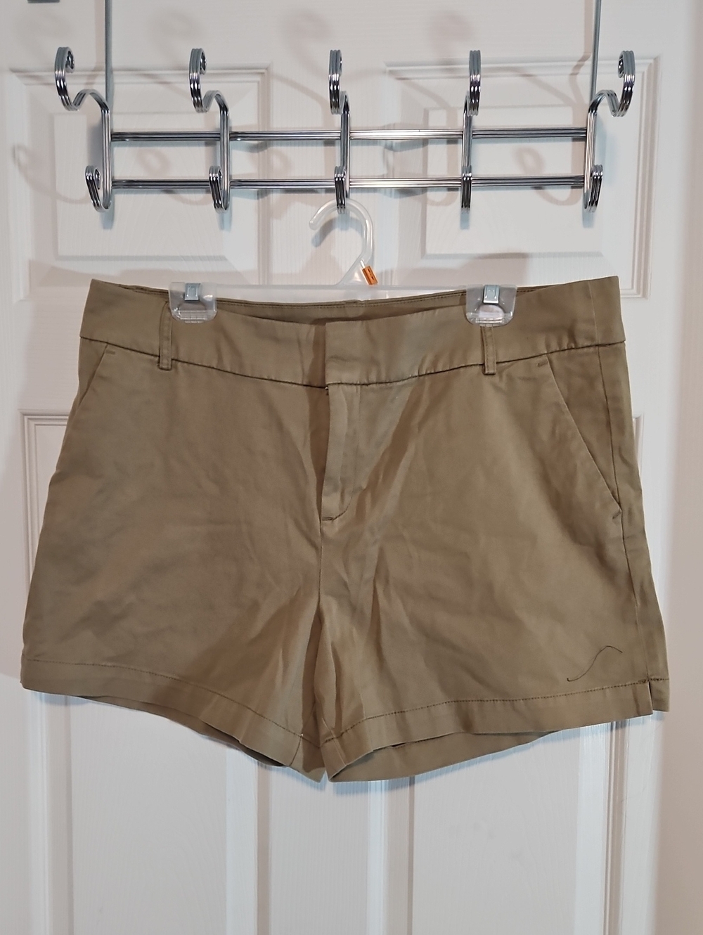 Ricki's Women's Tan Chino Shorts